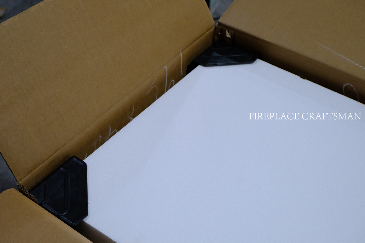 B2B Transportation-Friendly Packaging Solutions Illustration of reinforced, shock-proof retail packaging critical for B2B transportation and warehousing